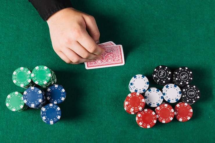 Bagan tingkat loyalitas 777hoki menampilkan manfaat progresif dari Member hingga Diamond